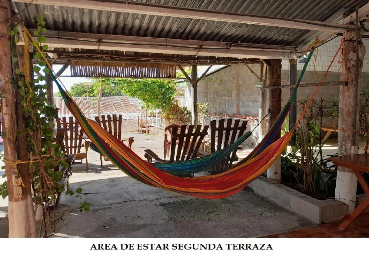 Hostel Tadeo San Juan Del Sur Esterno foto