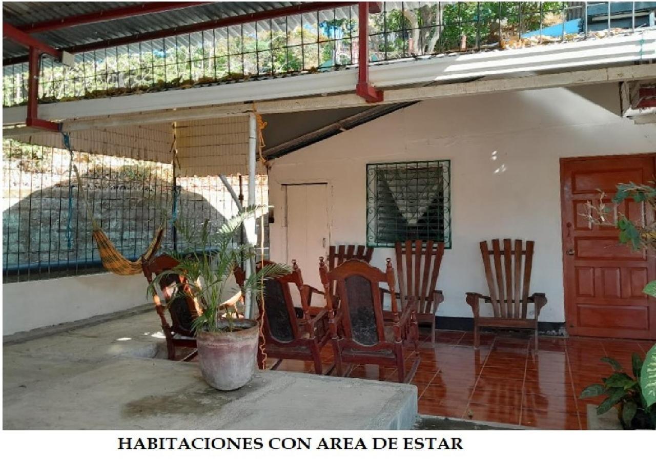Hostel Tadeo San Juan Del Sur Esterno foto